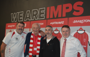 Former Players Group Photo No 1